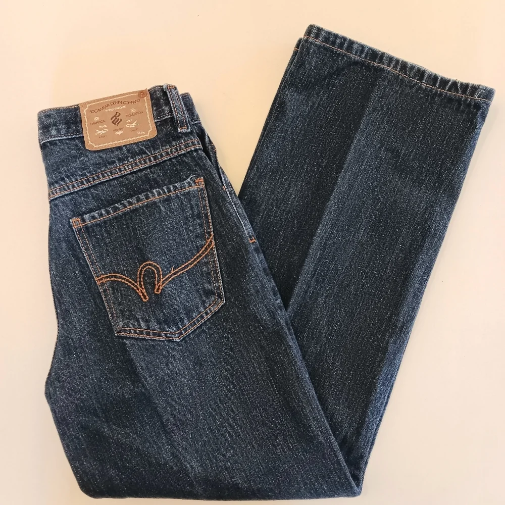 Vintage Rocawear baggy dark blue jeans. Size 12